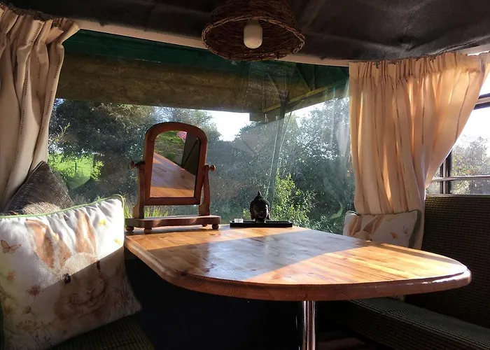 Vakantiehuis Cozy Tiny House In Cork, Perfect For Vacations On Emerald Isle